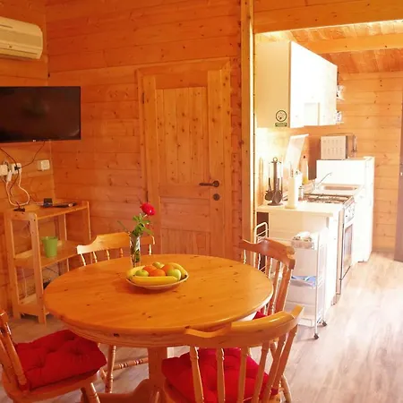 Dream House For 4 Pax In Muntic With Pool *